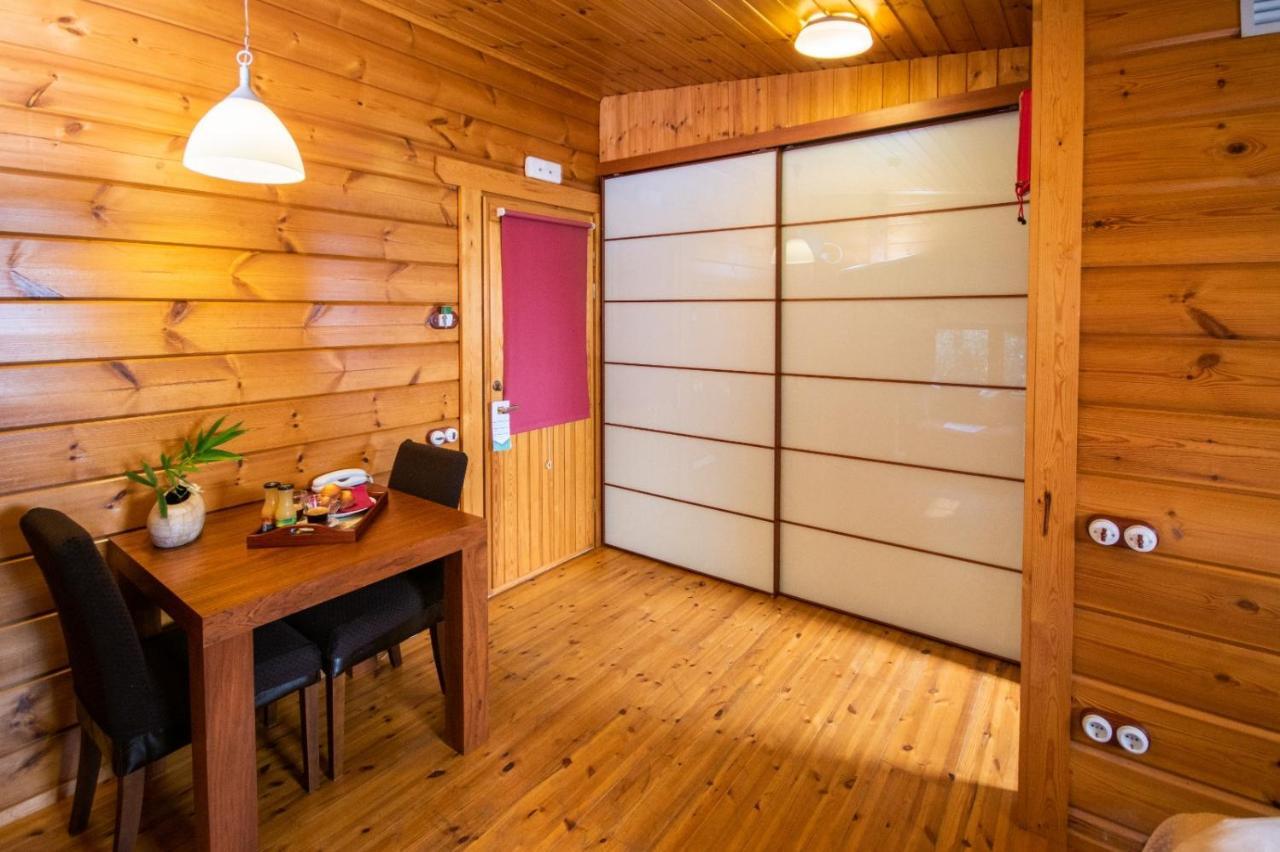 Hotel Somlom - Eco Friendly Montseny Sant Esteve De Palautordera Exteriör bild