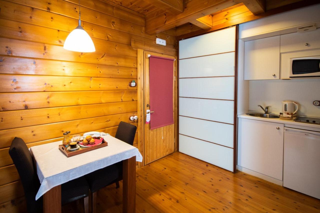 Hotel Somlom - Eco Friendly Montseny Sant Esteve De Palautordera Exteriör bild